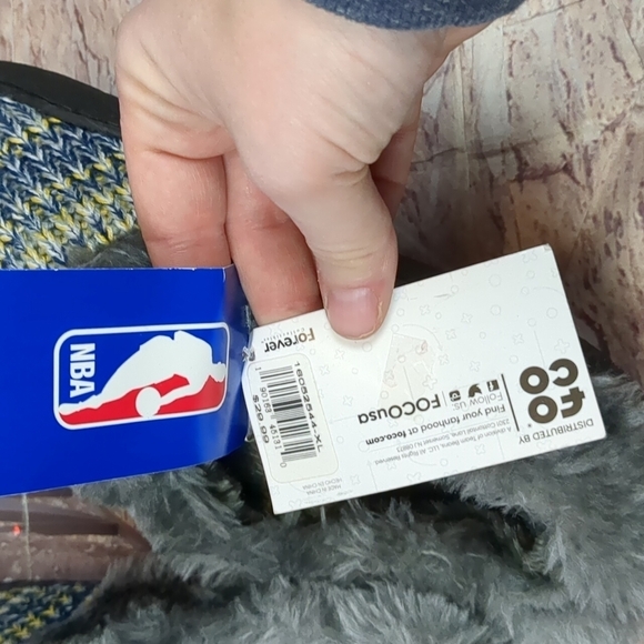 NBA foco cavaliers women's slippers size XL - Picture 6 of 7